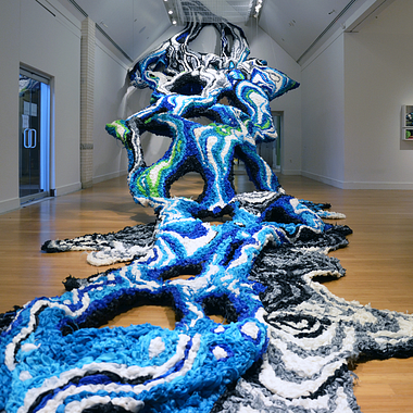 Las esculturas “orgánicas” de Crystal Wagner