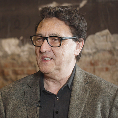 Manuel Estrada, el diseñador todoterreno 