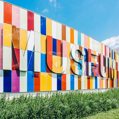 What Is an Art Curator?