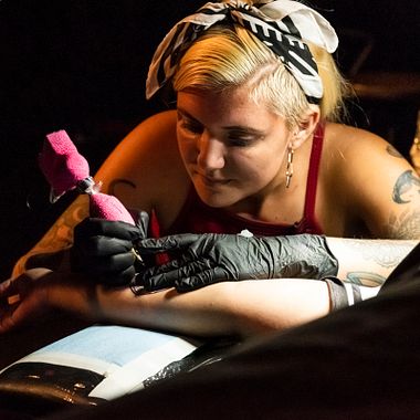 Polilla responde: todo lo que siempre quisiste preguntarle a un artista del tatuaje