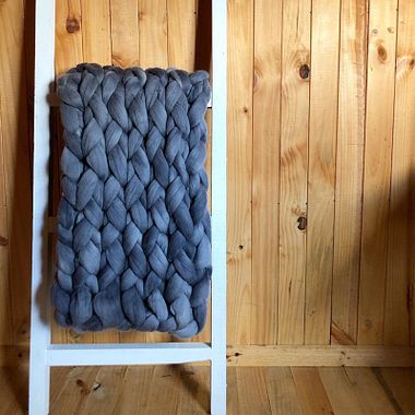 5 Arm Knitting Artists That You Should Get To Know 