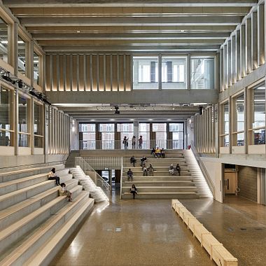 Por primera vez, un dúo de mujeres gana el mayor premio de arquitectura
