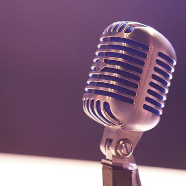 5 grandes podcasts de diseño