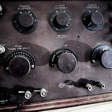 Download 16,000 BBC Sound Effects Free