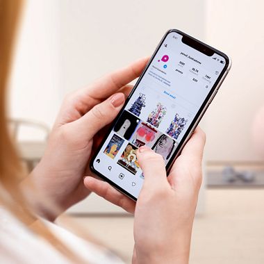 How and Why You Should Integrate Instagram in Your Digital Portfolio