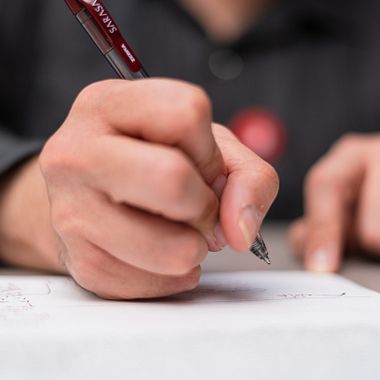 12 cursos online de narrativa para ser un escritor de éxito en 2025