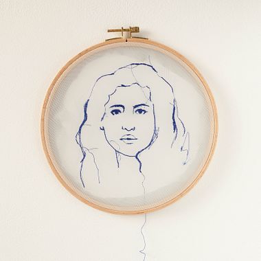 5 artistas textiles con estilos únicos que debes seguir en Instagram