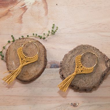 5 Contemporary Textile Jewellery Creators to Inspire You