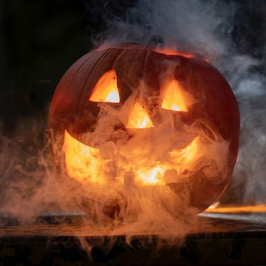 8 of the Best Halloween Episodes From Your Favorite Series 