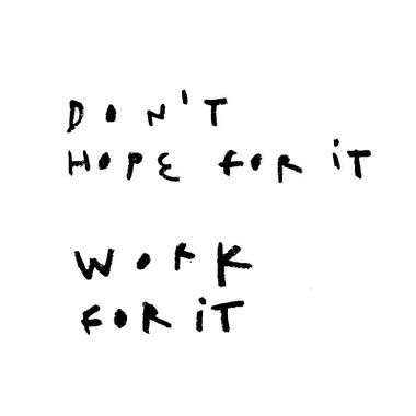 3 Steps to Become a Happy Full-Time Artist by Claudia Sahuquillo 