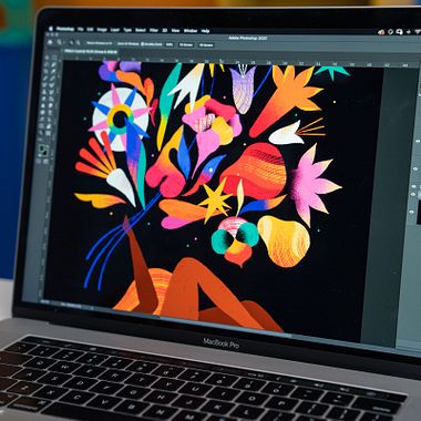 7 Online Courses to Learn How To Illustrate with Photoshop
