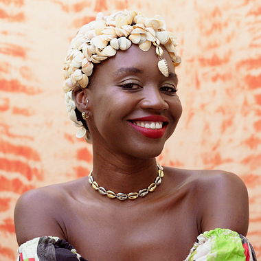 Domestika Creatives: Loo Nascimento