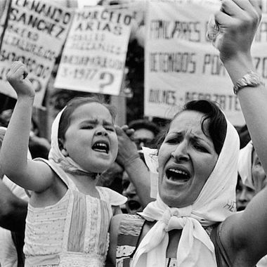 6 fotógrafas que retrataron las grandes luchas de las mujeres
