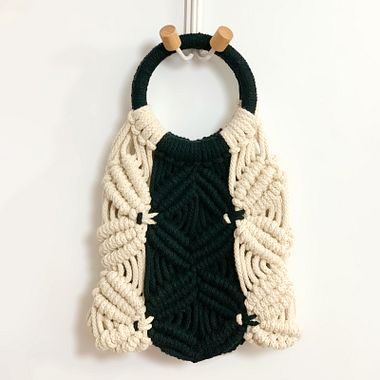 Descarga gratis una guía de macramé para tejer un bolso