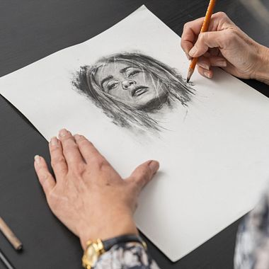 10 cursos online para aprender a desenhar retratos realistas