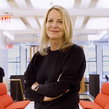 Paula Scher: dicas especializadas de uma pioneira do design