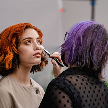 Descarga gratis una guía con tips de maquillaje para fotografía