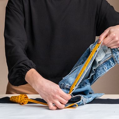 Tutorial Design de Moda: Dicas para fazer um acabamento perfeito sem overlock
