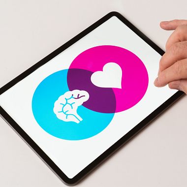 Free Guide: Key Elements for Defining your Brand