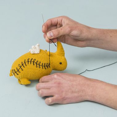 Materiais essenciais de amigurumi para iniciantes
