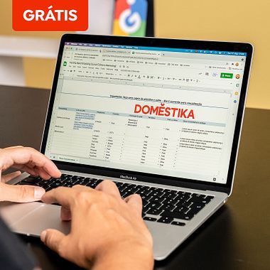 Download grátis: planilha de benchmarking para marketing digital