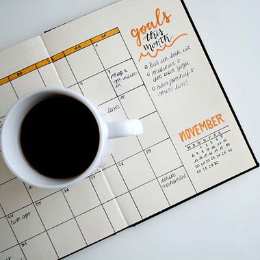 8 Tips to Make Time for Your Creative Hobbies Outside of Work