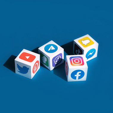 5 descargas gratis para triunfar en redes sociales