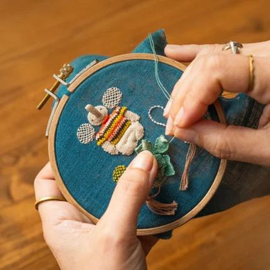 Desentraña la magia del punto a taza alzada: Tutorial gratuito