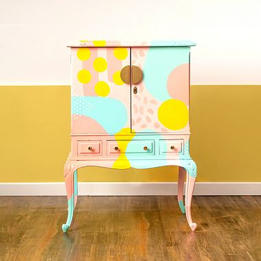 5 cursos online de restauración y upcycling de muebles