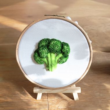 Free Download: Broccoli Stem Embroidery Pattern