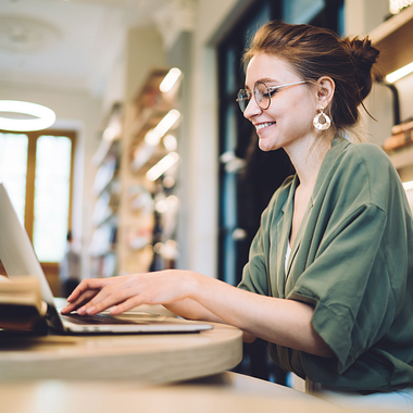 6 siti per trovare lavoro come creativo freelance nel 2025