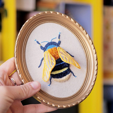 The Magic of Embroidery: How Lady Quintero Turned a Paris Moment into an Award-Winning Piece