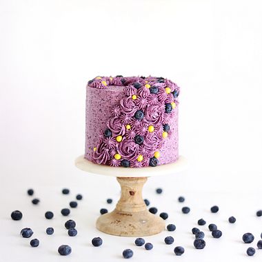 Culinary Tutorial: Easy Cake Truffles With Leftovers
