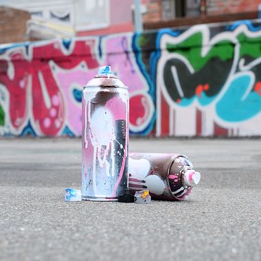 Street Art: cómo el arte urbano está influyendo en el diseño gráfico y la moda