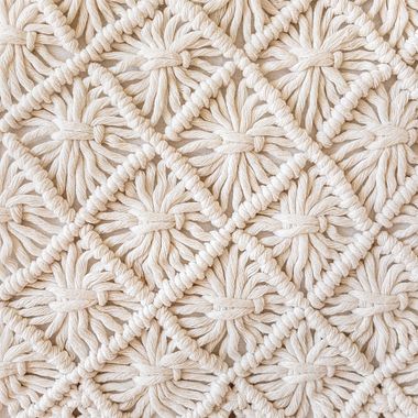 Macramé moderno: de tradición artesanal a tendencia en decoración