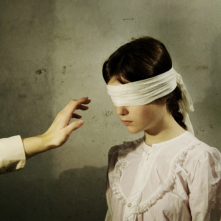 Introduzione alla fotografia narrativa. Un corso di Fotografia e Video di Dara Lobeira