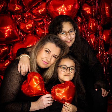 Mini Valentine's Day photo shoot in your kitchen