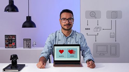 Digital Branding: Develop Your Online Visual Identity by Max Bosio