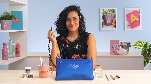 Hand-Lettering Techniques for Objects by Nanda Type