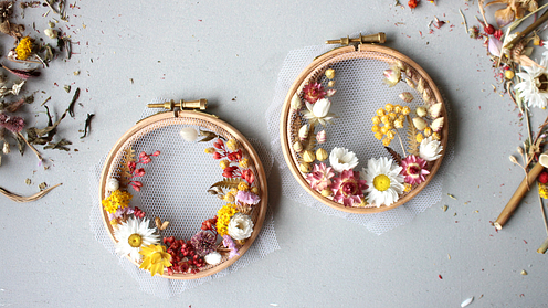 Begeleide cursus: maak borduurwerk met gedroogde bloemen op tule