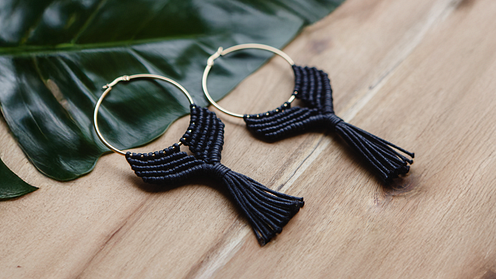 Crea pendientes, pulseras y collares con macramé
