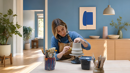Torno de cerâmica do zero: Modele sua primeira xícara ou vaso.