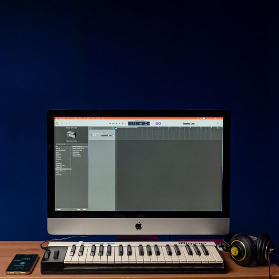 Descarga gratuita: Ejercicio para calentar, enfriar y desarrollar la voz con una pajita