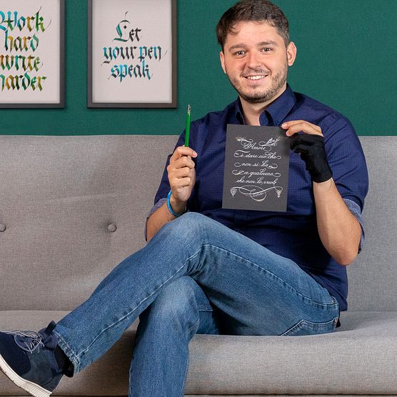 Descarga gratuita: ejercicios para practicar letras mayúsculas Copperplate