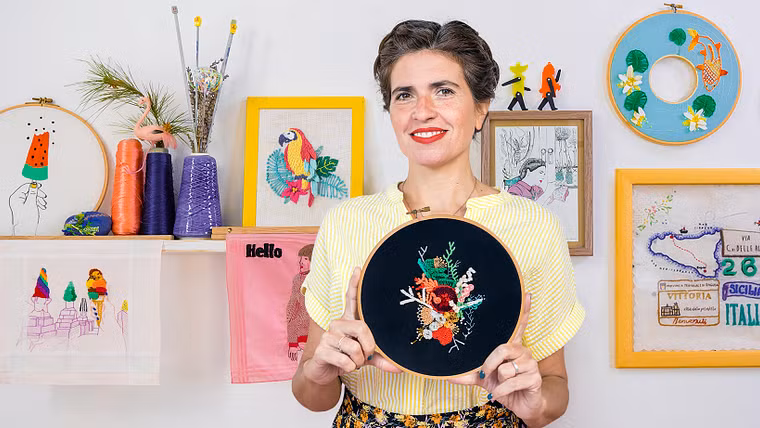 Advanced Embroidery Techniques: Stitches and Compositions with Volume