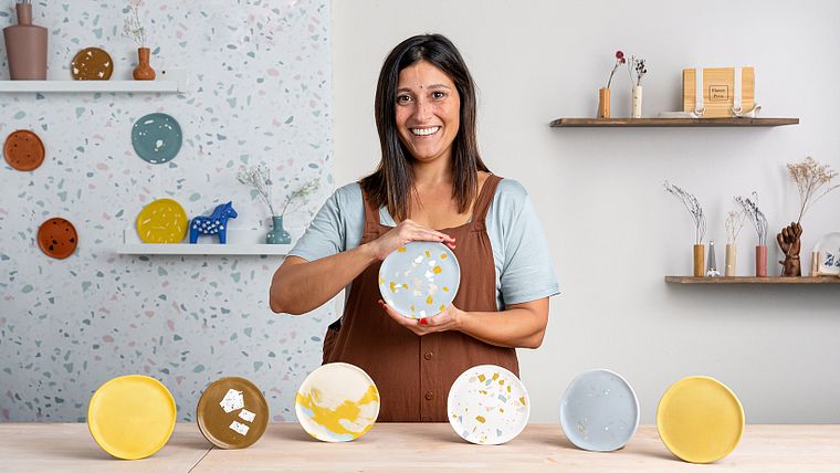 Decoration Techniques with Acrylic Resin
