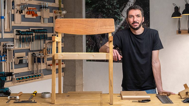 Design e construção de mobiliário em madeira