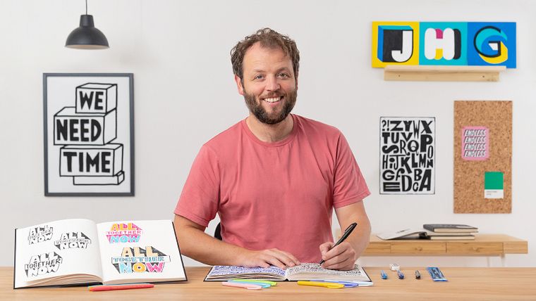 Carnet de croquis et lettering manuel : libérer sa créativité