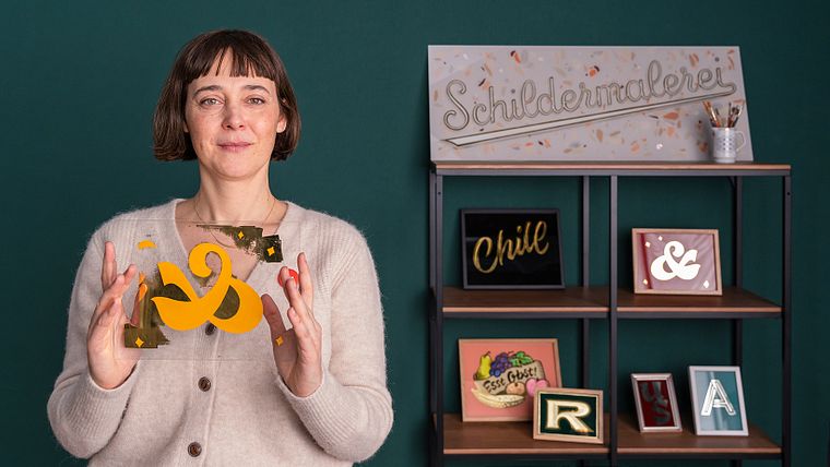 Lettering et dorure pour la peinture sur verre inversé