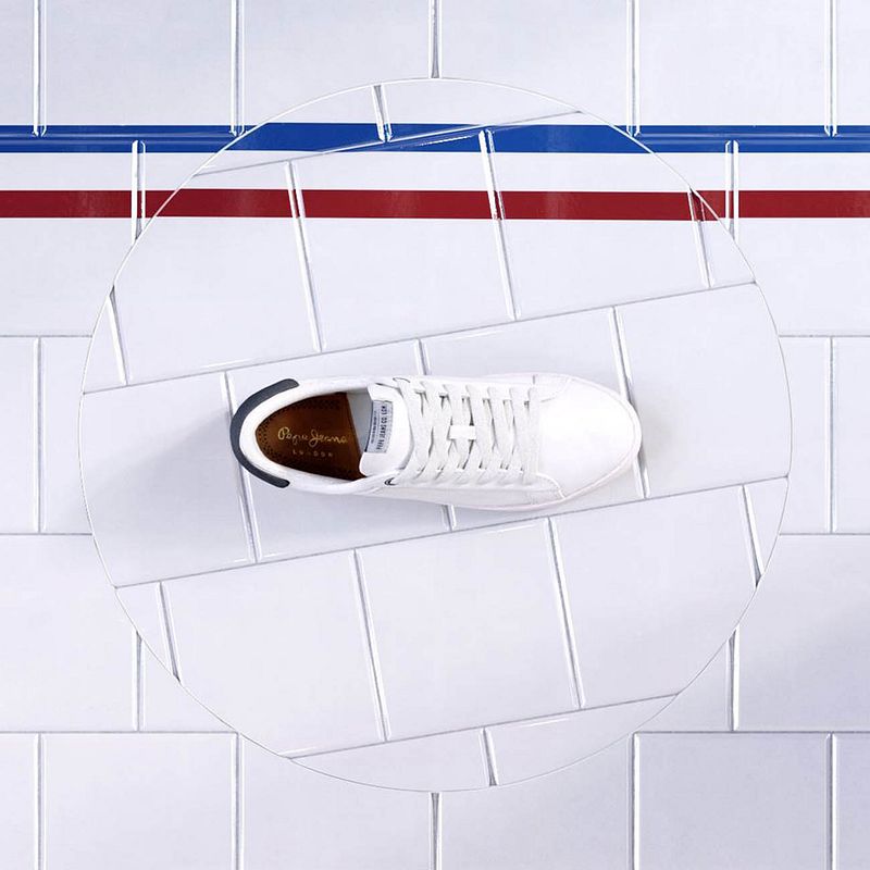 Pepe Jeans - This is not a shoe (director’s cut)